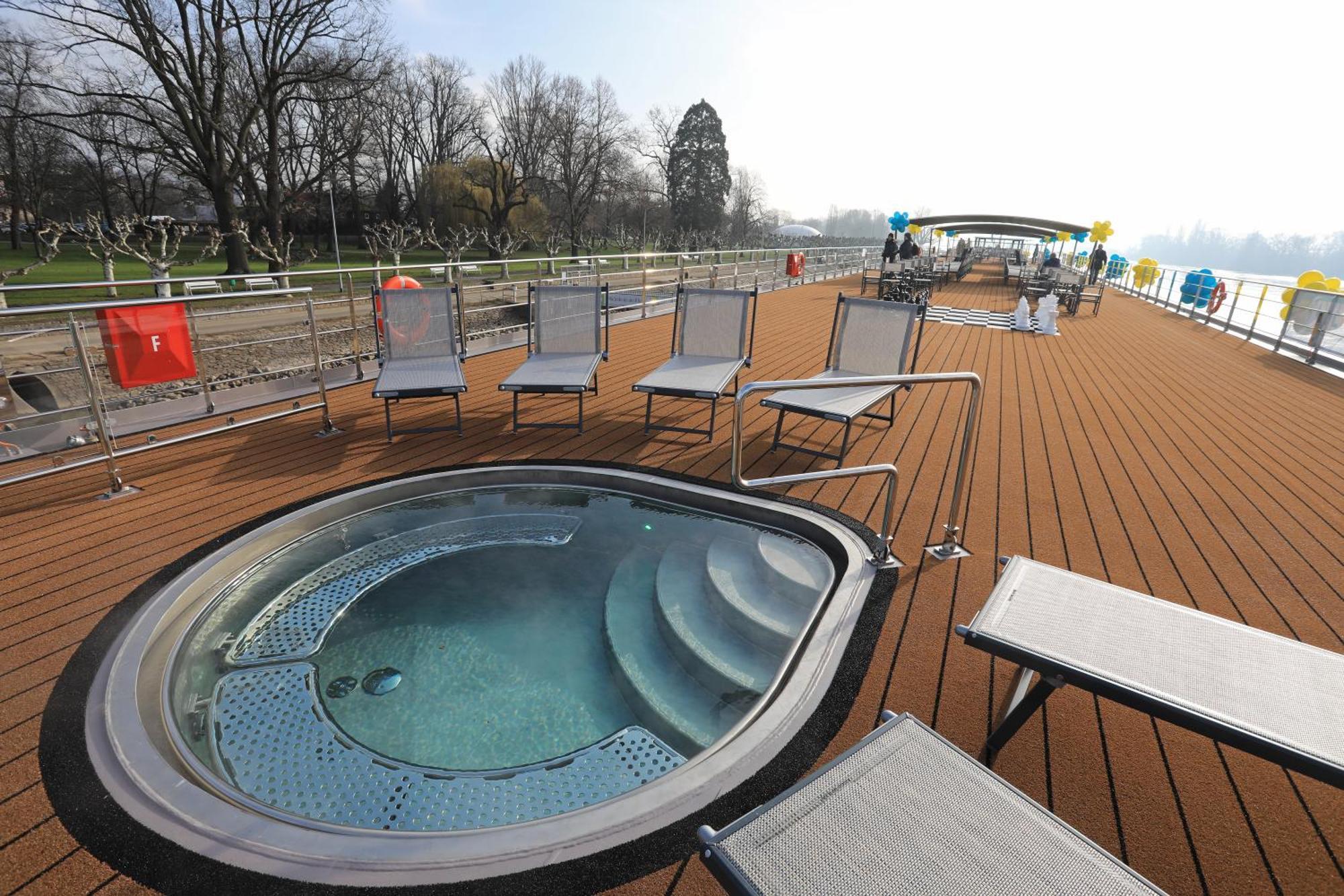 Fairtours Hotelschiff Antonia***** Köln Exterior foto